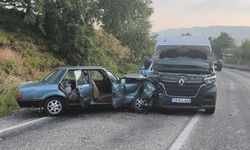 Bursa'da korkutan kavşak kazası