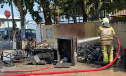 Bursa'da seyyar köfteci küle döndü