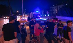 Bursa'da kazada yaralanan gence ilk müdahaleyi doktor babası yaptı