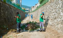 Bursa'da Selçukbey Kanalı dip köşe temizlendi