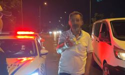 Bursa'da alkollü sürücüden polise hakaret, gazeteciye tükürük