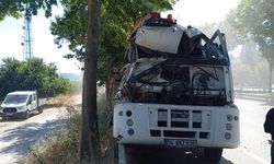 Bursa'da metrelerce sürüklenen otomobilin sürücüsü hayatını kaybetti
