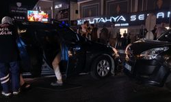 Bursa'da zincirleme kazada 5 kişi hastanelik oldu