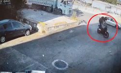 Bir adımla hayata tutundu, motosikletli duvara çarparak can verdi