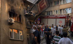 Bursa’da korkutan yangın...Mahalleli sokağa döküldü