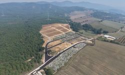 Büyükşehir, Erdoğanköy Kent Mezarlığı'nın yollarını yeniledi