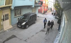 Kapısını film ile açtığı evden ziynet çalan kadın hırsız yakalandı