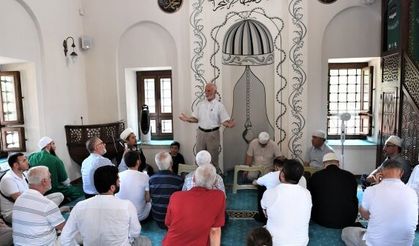 KEDİLER TEKKESİ'NİN SON ŞEYHİ DUALARLA ANILDI