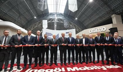 DEV FUAR KAPILARINI AÇTI