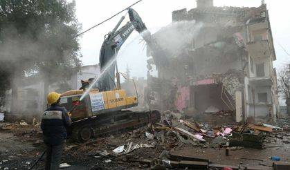 İnegöl'de kentsel döşüm alanı için ilk kazma vuruldu