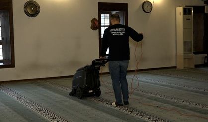 Kestel Belediyesi'nden camilerde Ramazan temizliği