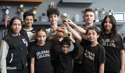 Uludağ Koleji, matematik ve fen bilimleri yarışmasında Türkiye finallerinde!