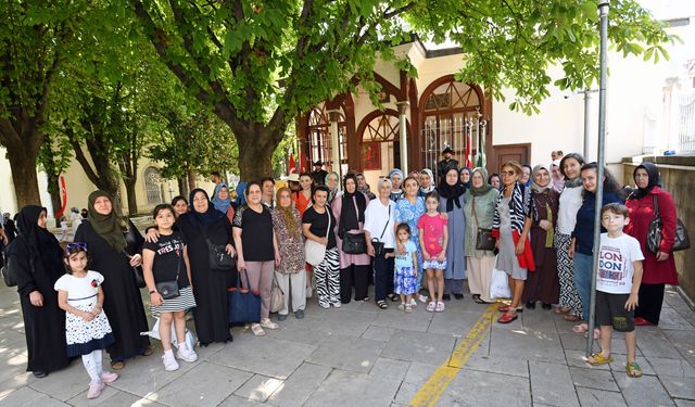 BURSA KÜLTÜR GEZİSİNE YOĞUN İLGİ