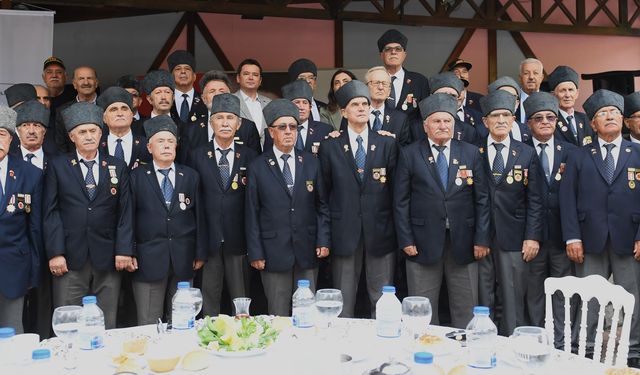 BAŞKAN AYDIN ŞEHİT YAKINLARI VE GAZİLERLE BİRARAYA GELDİ