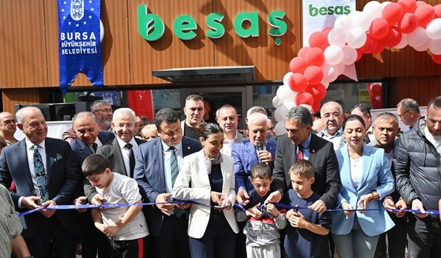 BESAŞ'IN İLK MAĞAZASI AÇILDI