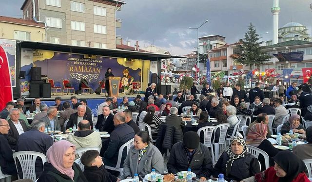 Harmancık’ta iftar bereketi