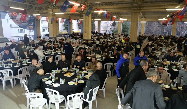 Orhaneli iftar sofrasında bir araya geldi