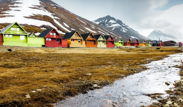 Türk vatandaşlarına Svalbard takımadalarında mülk edinme ve oturma hakkı tanındı