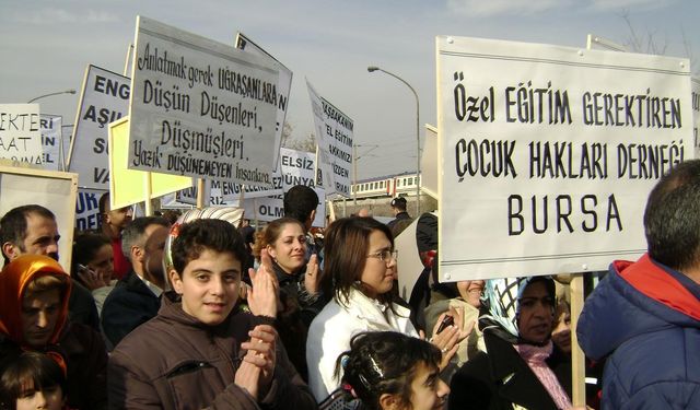 Bursa’daki AVM’ler ayrımcılığa karşı öncü olsun