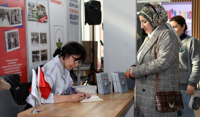 Osmangazi Belediyesi, yazar Ayşen Işık’ı ağırladı
