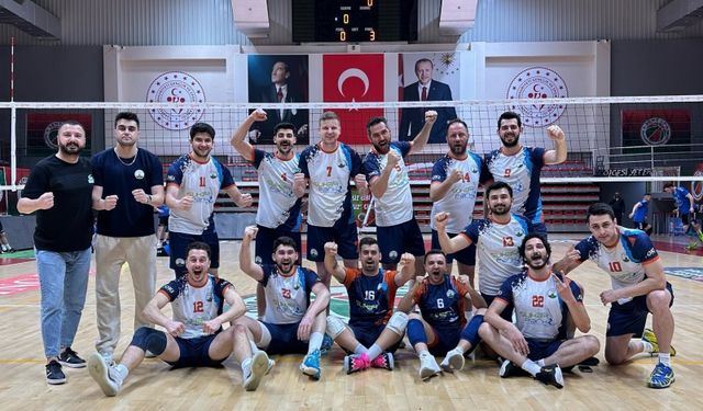 Osmangazi Belediyespor Erkekler Voleybol 2. Ligi’ne yükseldi