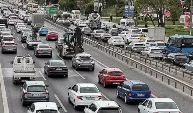 Yeni düzenleme! Zincirleme trafik cezası geliyor