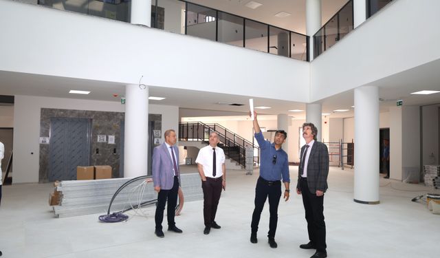 Diş Hekimliği Fakültesi binası açılış için gün sayıyor