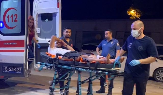 Bursa'da alkol alırken av tüfeği ile vuruldu
