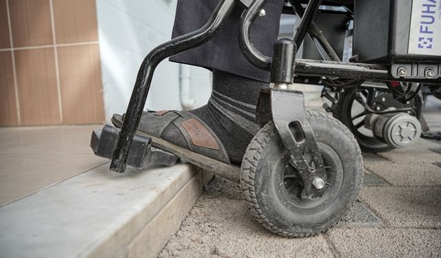 Bursa'da engelli vatandaşların ibadet engeli