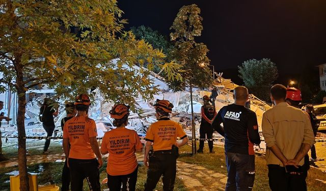 Deprem bölgesine "Yıldırım" destek