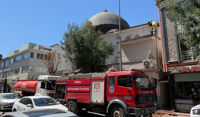 Bursa'da camide korkutan yangın