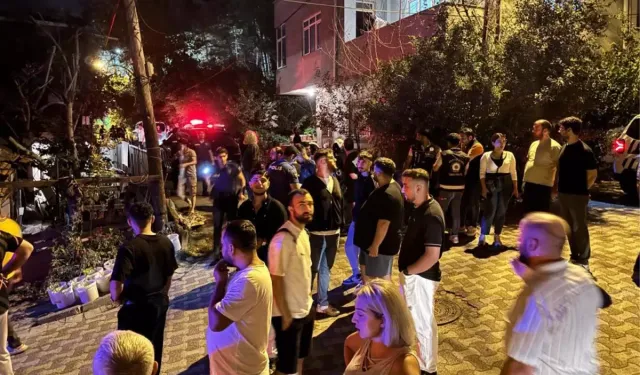 Genç kadın sokak ortasında satırla boğazı kesilerek öldürüldü