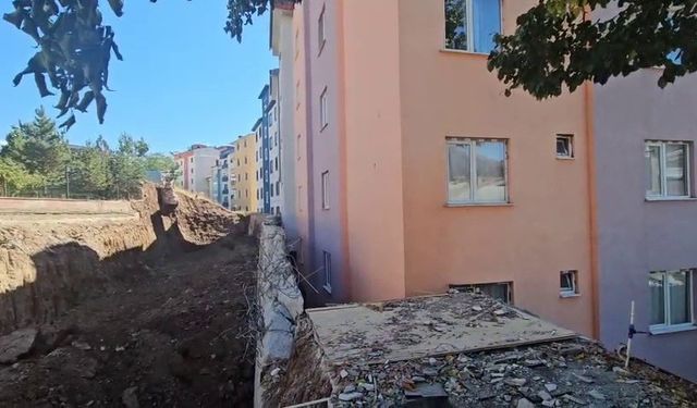 Kentte büyük panik: Evler boşaltıldı