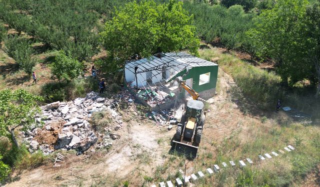 Bursa'da kaçak yapıyla mücadele sürüyor