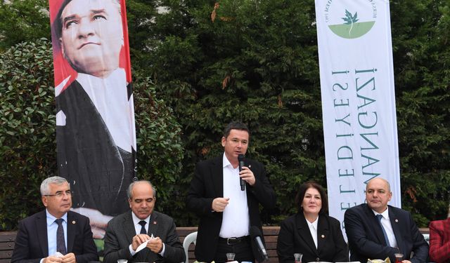 Başkan Erkan Aydın’dan 1,5 yılda 35 mahalle buluşması