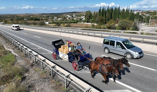 Barış için at üzerinde 4 bin 800 kilometre