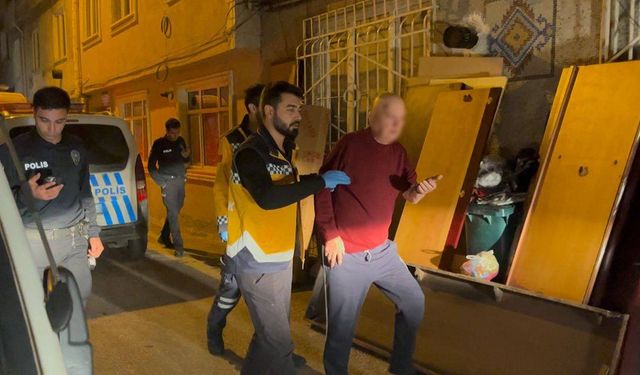 80’lik vatandaşların içki gecesi hastanede bitti