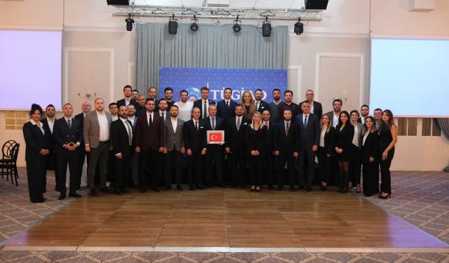 TÜGİAD Bursa’da “Dünya ve Türkiye ekonomisine” yakından bakış