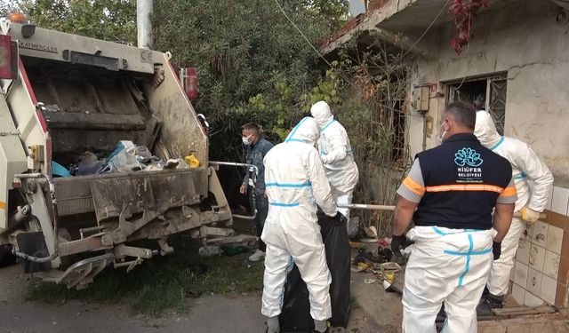 Yalnız yaşayan adamın evinde korkunç manzara