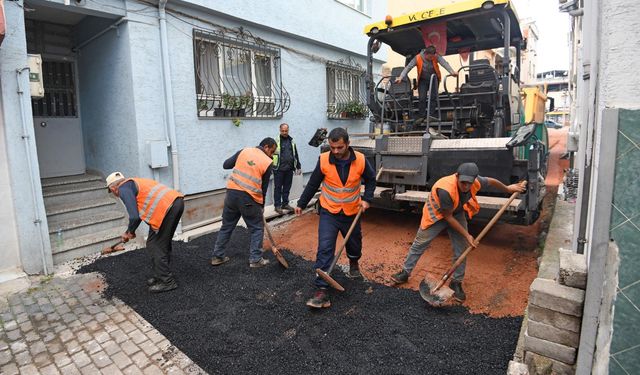 Osmangazi’de eski asfaltlar yenileniyor