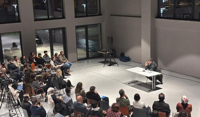 Nilüfer’deki söyleşilerde bu kez Erving Goffman’ın etkileşim düzeni kuramı masaya yatırıldı