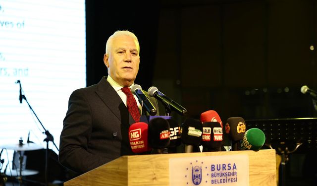 Bursa’da Edebiyat şöleni başladı