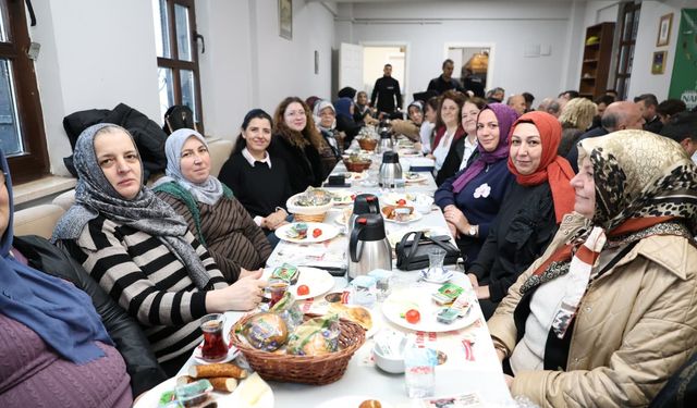 Başkan Aydın: "Bursa’ya 24 saat hizmet çabasındayız"