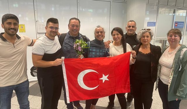 Tarihe geçen tırmanış: Türk kadın dağcı dünyanın 2’nci zirvesini anlattı