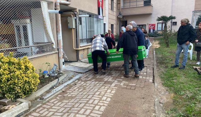 Bursa'da evinde ölü bulunan yaşlı kadının ölümü şüpheli bulundu