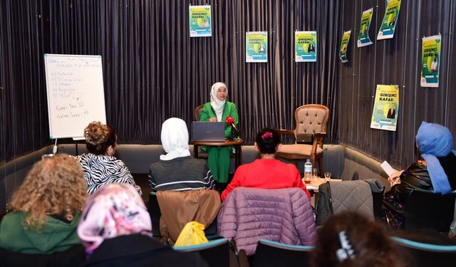 Osmangazi’de öyküler derinlemesine ele alındı