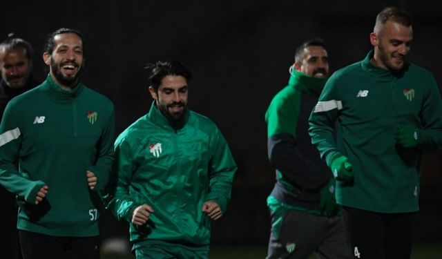 Timsahın kampı başladı