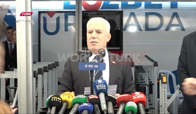 Bursa Büyükşehir Belediye Başkanı Bozbey’e saldırı girişimi kameralara yansıdı