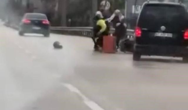 Bursa'da tartıştığı kuryeyi dövdü: O anlar kameraya yansıdı