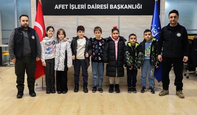 Çocuklar afet bilincini eğlenerek kazanıyor